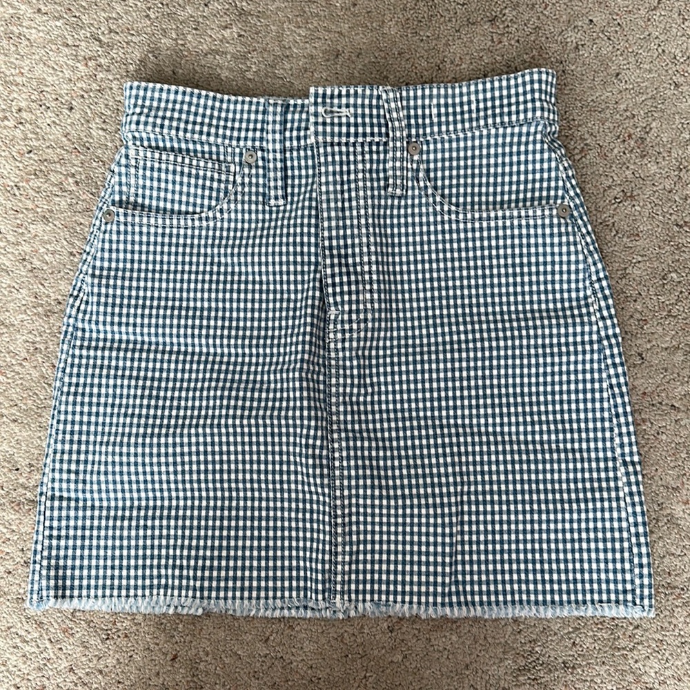 Madewell gingham skirt. Stretch denim